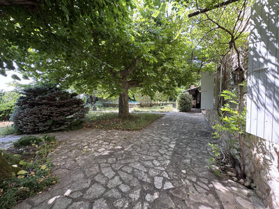 Maison - 311 m² - 9 pièces