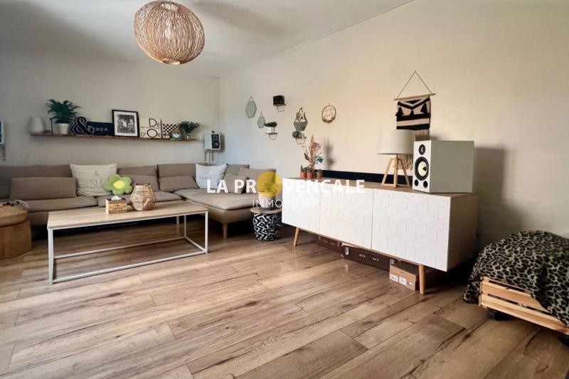 Maison - 84 m² - 4 pièces