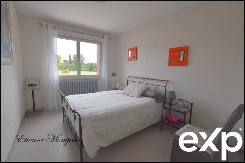 Maison - 257 m² - 13 pièces