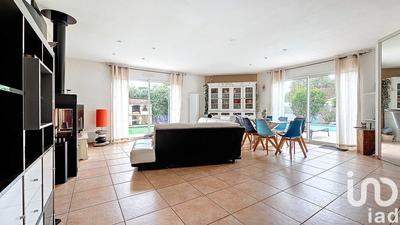 Maison - 117 m² - 5 pièces