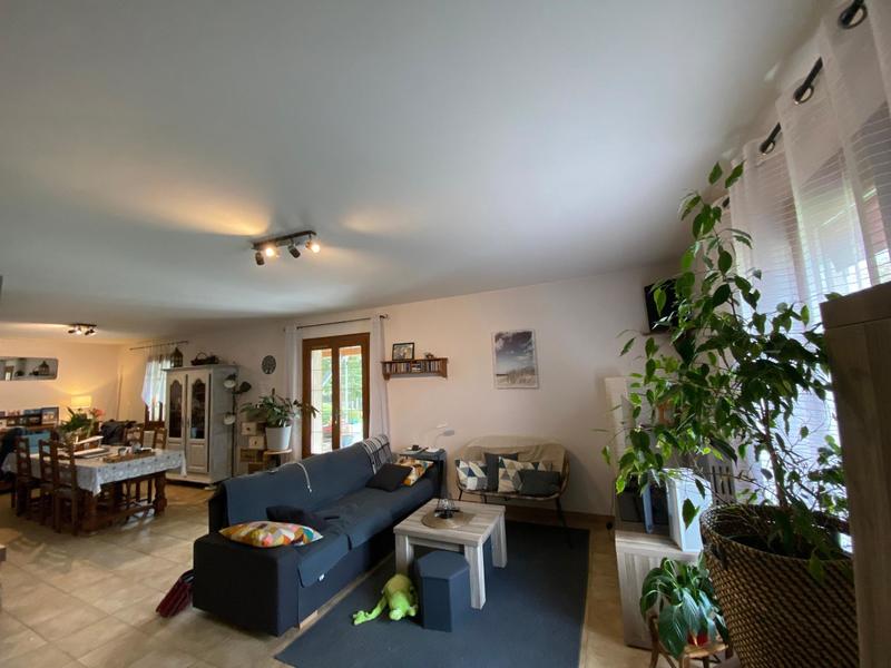 Villa - 157 m² - 6 pièces