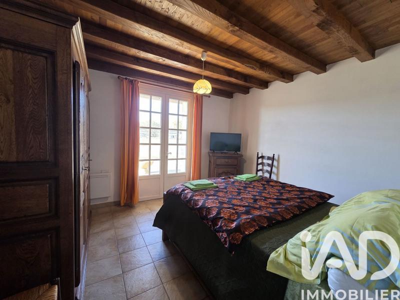 Maison - 654 m² - 18 pièces