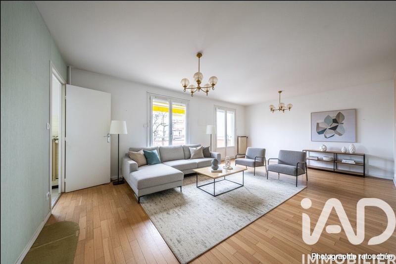 Appartement - 87 m² - 5 pièces