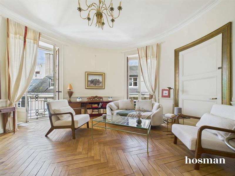 Appartement - 92 m² - 4 pièces