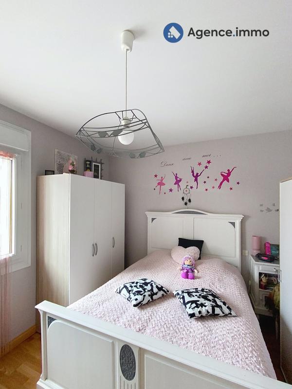 Maison - 121 m² - 5 pièces