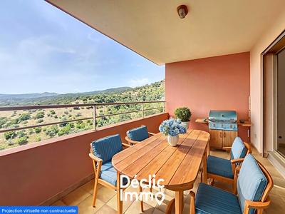 Appartement - 75 m² - 3 pièces