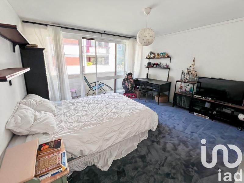 Appartement - 206 m² - 9 pièces