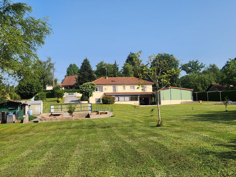 Maison - 115 m² - 7 pièces