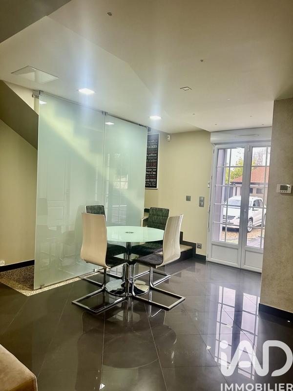 Maison - 150 m² - 6 pièces