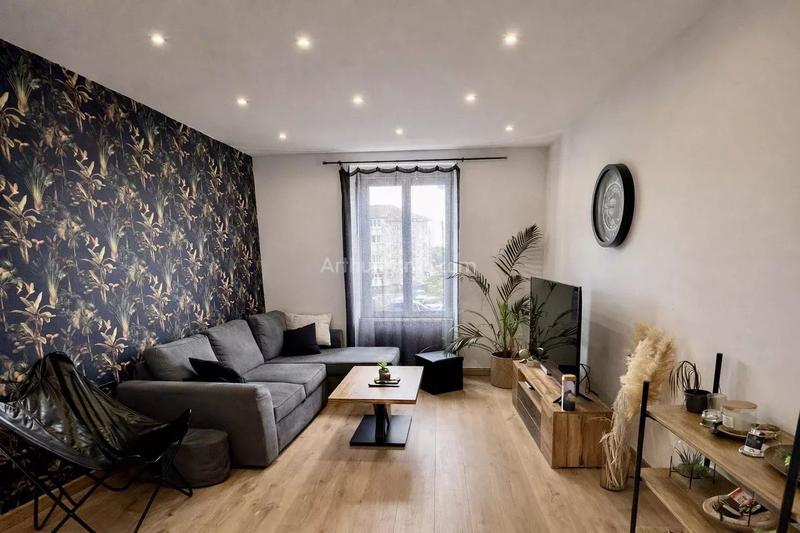 Appartement - 63 m² - 3 pièces