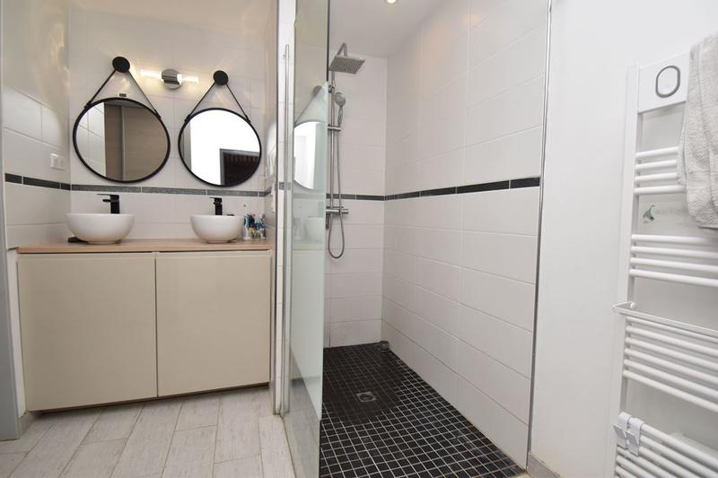 Maison traditionnelle - 126 m² - 8 pièces