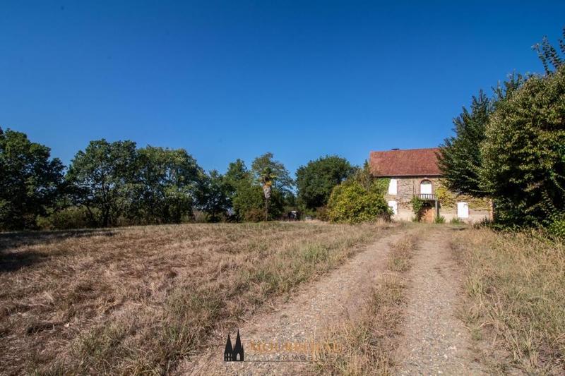 Propriété - 550 m² - 19 pièces