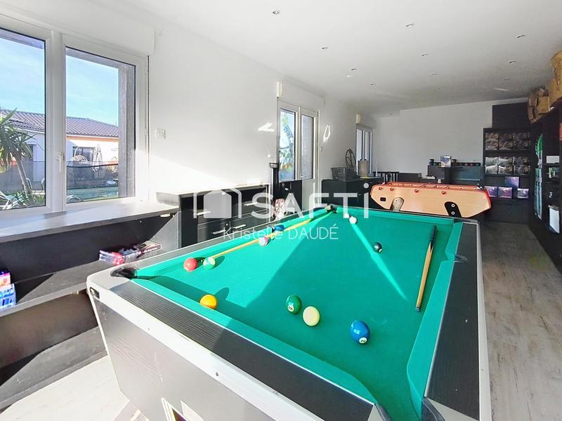 Maison - 244 m² - 8 pièces