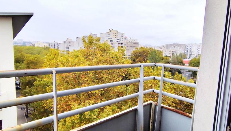 Studio - 27 m² - 1 pièce