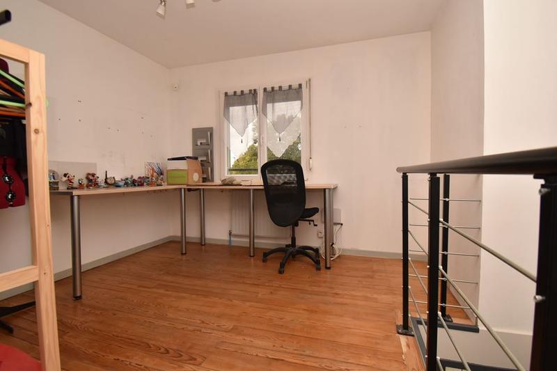 Maison traditionnelle - 126 m² - 8 pièces