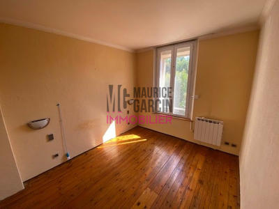 Maison ancienne - 65 m² - 3 pièces