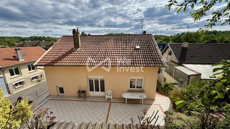 Maison - 139 m² - 7 pièces