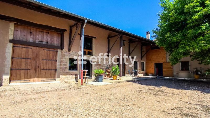 Maison - 157 m² - 6 pièces