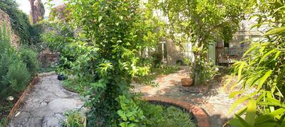 Maison - 311 m² - 7 pièces