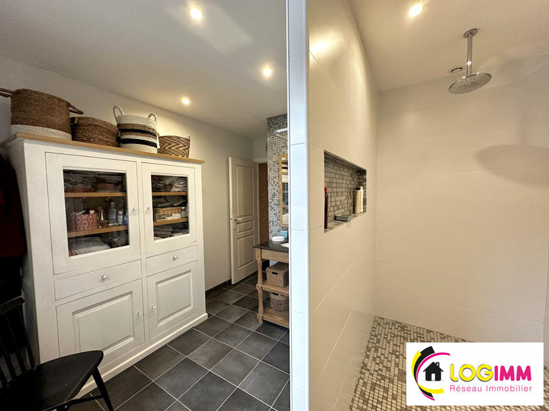 Maison - 135 m² - 7 pièces