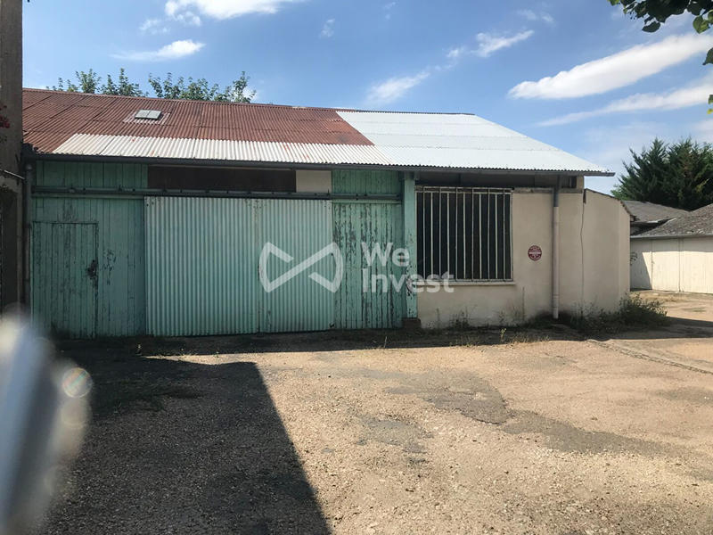 Parking / Garage - 12 m²