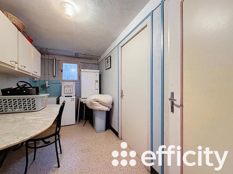 Maison - 221 m² - 5 pièces