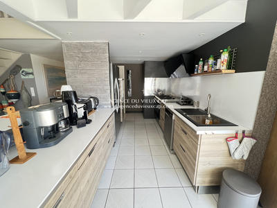 Appartement - 184 m² - 5 pièces