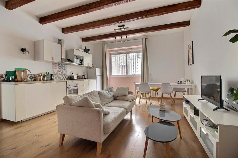 Appartement - 75 m² - 4 pièces