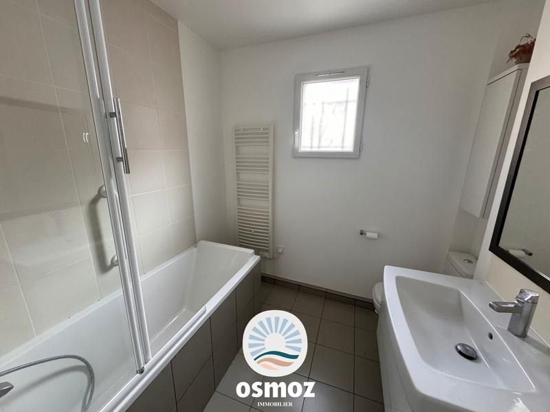 Maison traditionnelle - 66 m² - 3 pièces