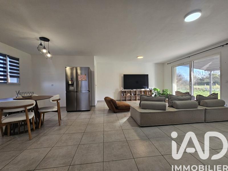 Maison - 98 m² - 4 pièces