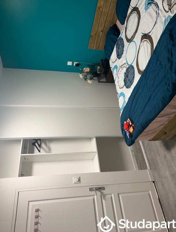 Chambre - 11 m² - 1 pièce