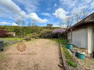 Maison - 92 m² - 5 pièces