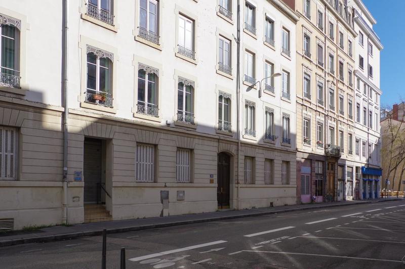 Appartement - 73 m² - 2 pièces