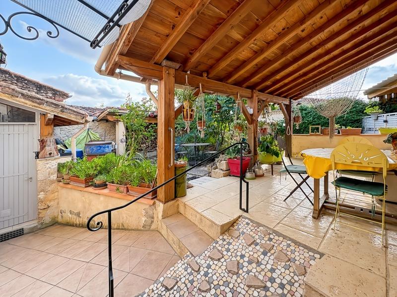 Maison de village - 115 m² - 3 pièces