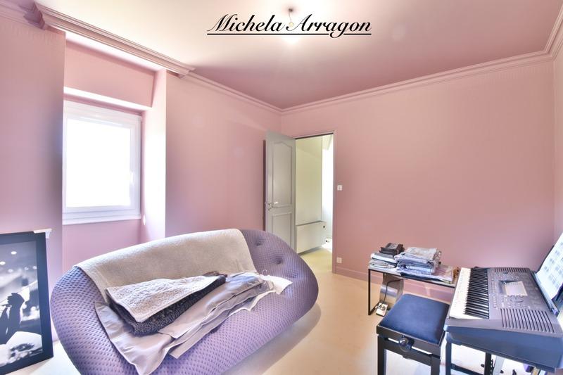 Villa - 191 m² - 6 pièces