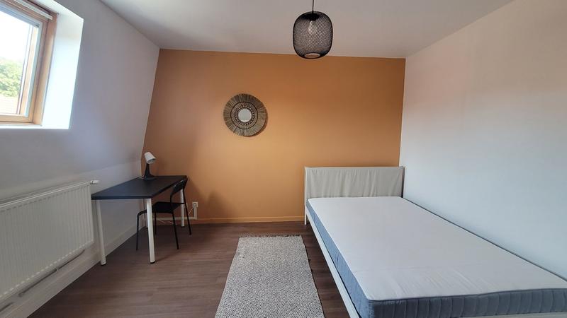 Maison - 85 m² - 7 pièces