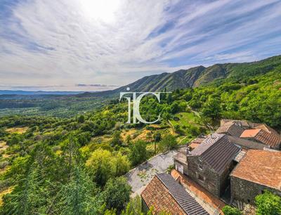 Maison en pierre - 90 m² - 5 pièces