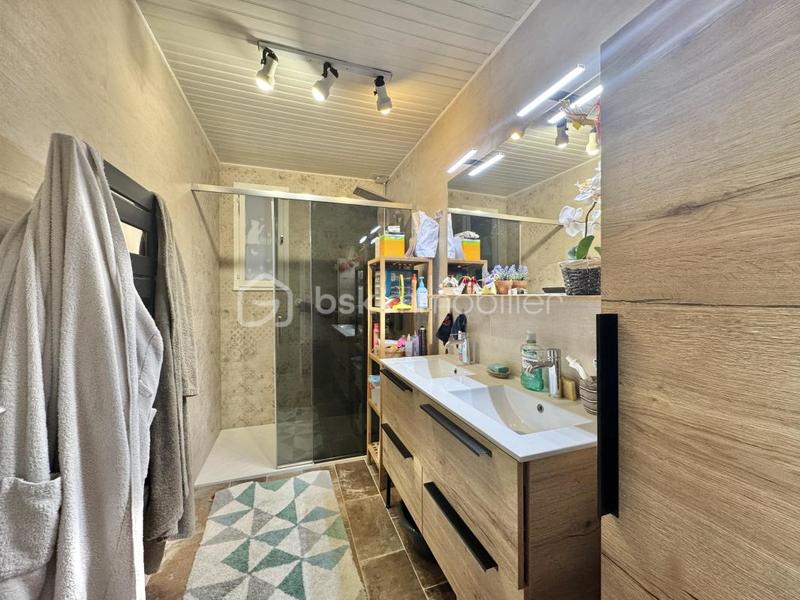 Villa - 104 m² - 5 pièces