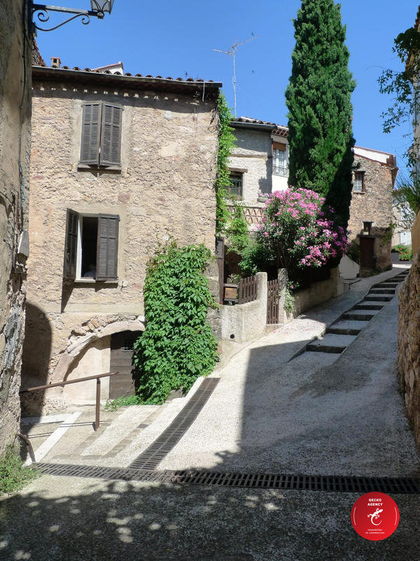 Maison - 191 m² - 7 pièces