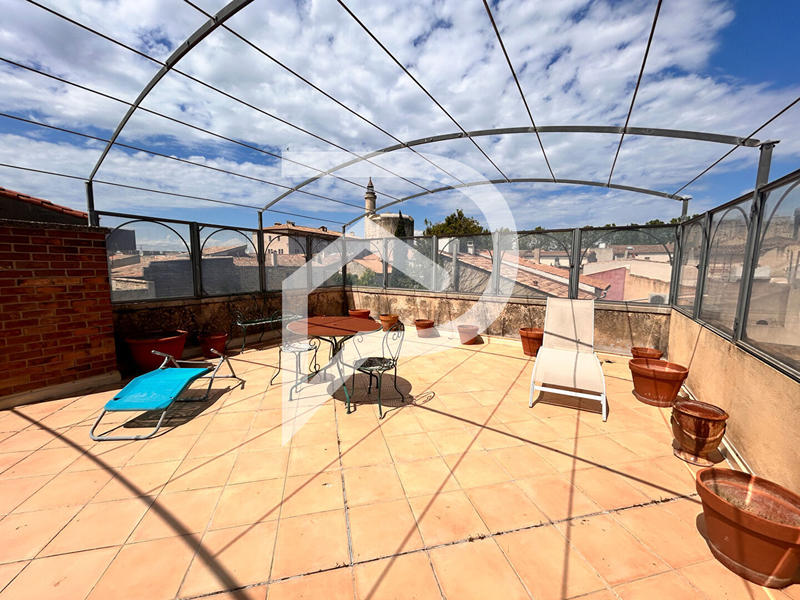 Maison - 290 m² - 12 pièces