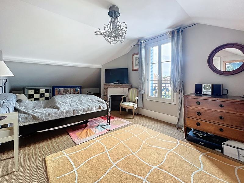 Villa - 146 m² - 7 pièces