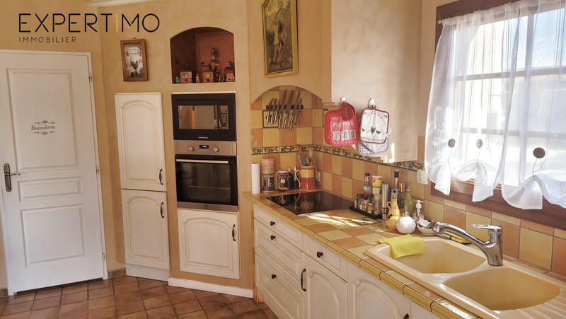 Maison - 190 m² - 7 pièces