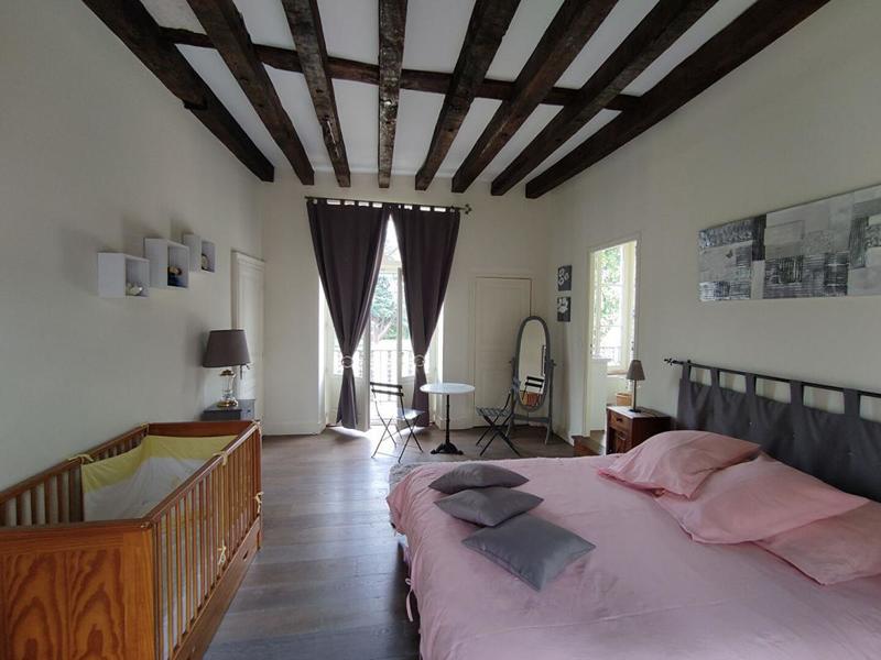 Château - 980 m² - 27 pièces