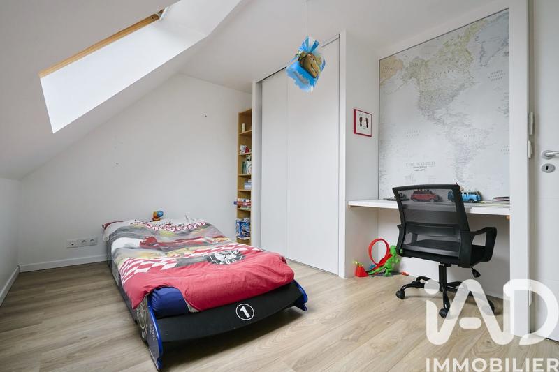 Maison - 122 m² - 6 pièces