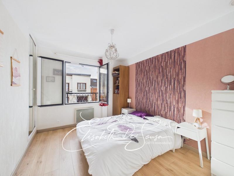 Maison - 109 m² - 6 pièces