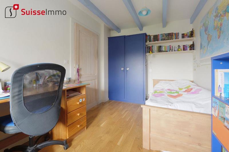 Maison - 151 m² - 8 pièces