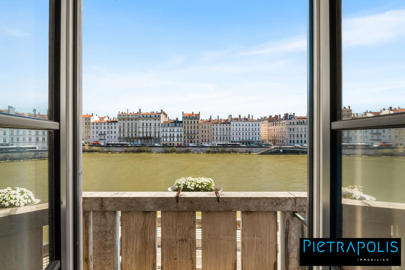 Appartement - 146 m² - 5 pièces