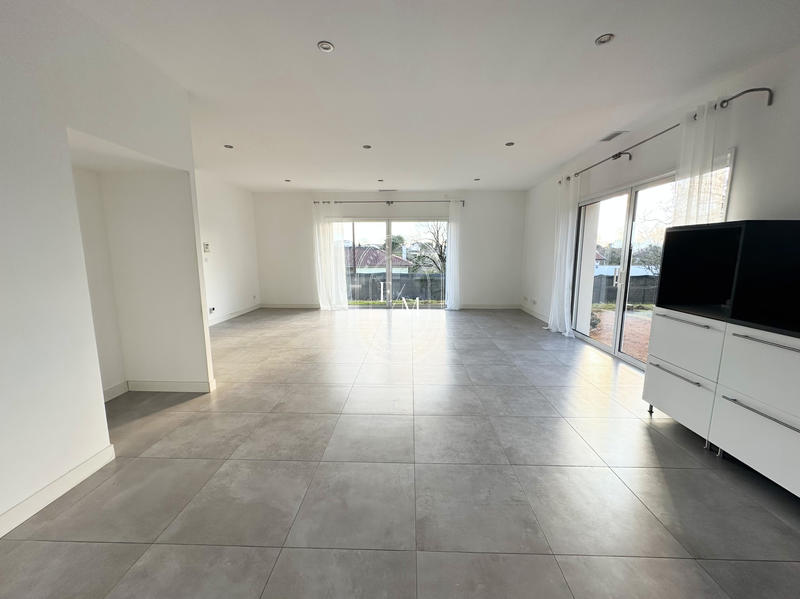 Maison - 123 m² - 4 pièces