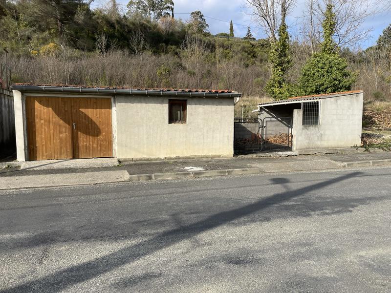 Maison traditionnelle - 60 m² - 5 pièces