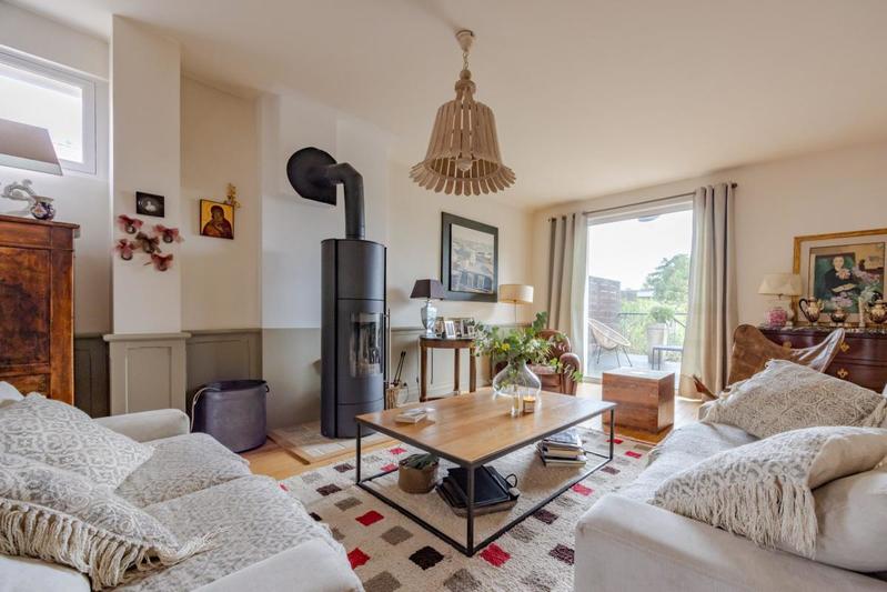 Maison - 170 m² - 6 pièces